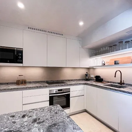 Casa Bambu - Incredible Beachside Townhouse By Finest *