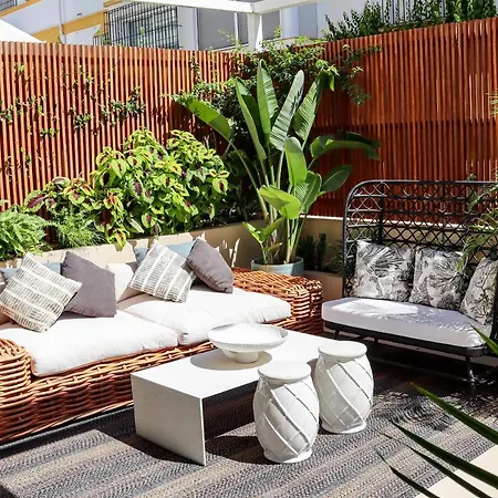 Tatil Evi Casa Bambu - Incredible Beachside Townhouse By Finest *