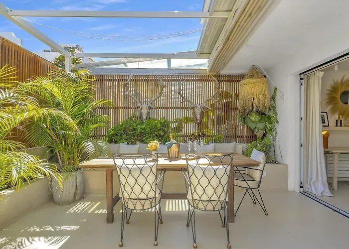 Casa Bambu - Incredible Beachside Townhouse By Finest