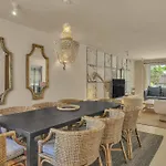 Casa Bambu - Incredible Beachside Townhouse By Finest Holiday home *
