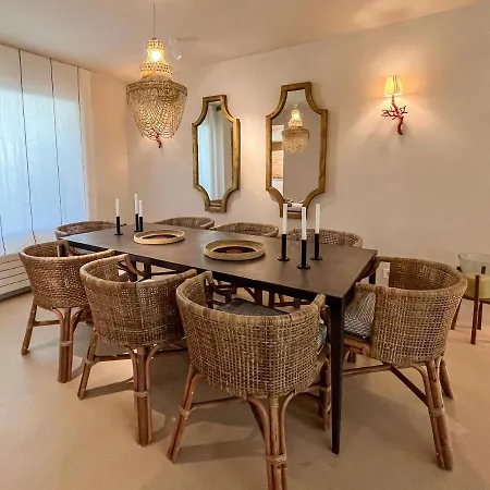 Casa Bambu - Incredible Beachside Townhouse By Finest Μαρμπέλλα