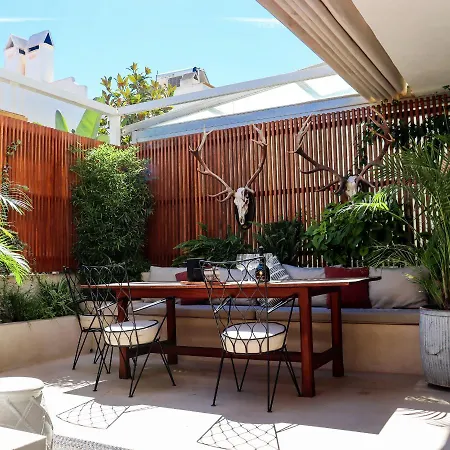 Casa Bambu - Incredible Beachside Townhouse By Finest Μαρμπέλλα