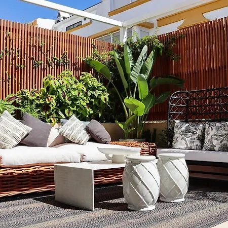 Casa Bambu - Incredible Beachside Townhouse By Finest 別荘 *