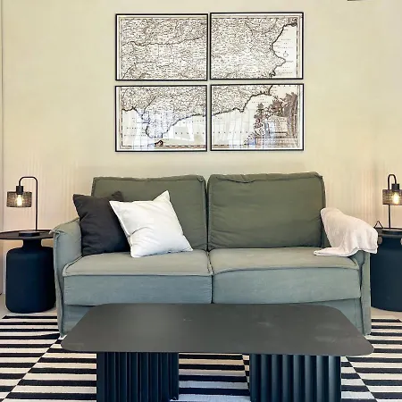 Casa Bambu - Incredible Beachside Townhouse * マルベーリャ
