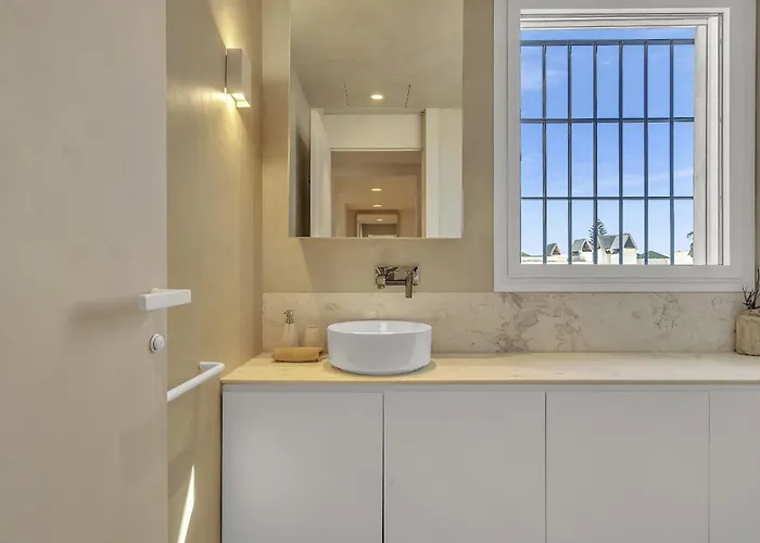 Holiday home Casa Bambu - Incredible Beachside Townhouse By Finest Marbella
